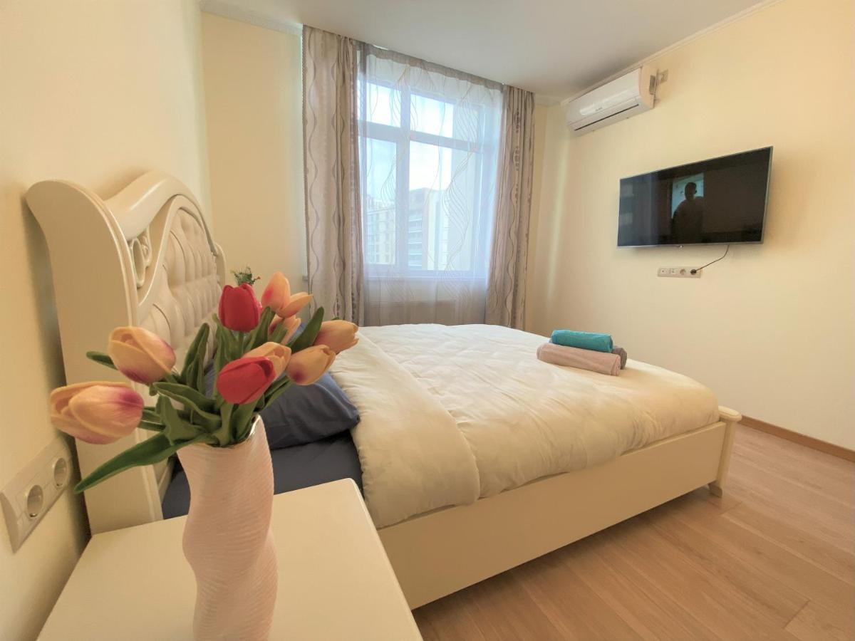 Flatservice Апартаменти В Сучасному Жк Parklend Kiew Exterior foto